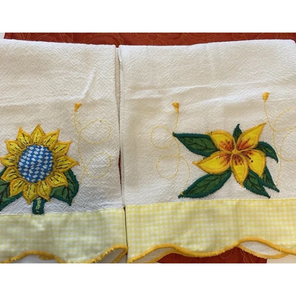 HAND-APPLIQUED EMBROIDERED PILLOWCASE 2 Yellow Flower‎ 14